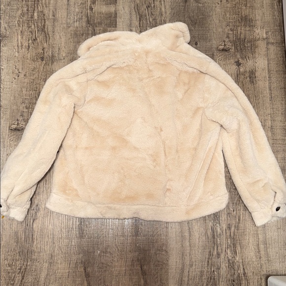 Ci Sono Cream Teddy Jacket - Picture 6 of 6